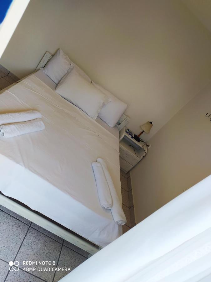 Sea Waves Apartments Nea Epidhavros Bagian luar foto