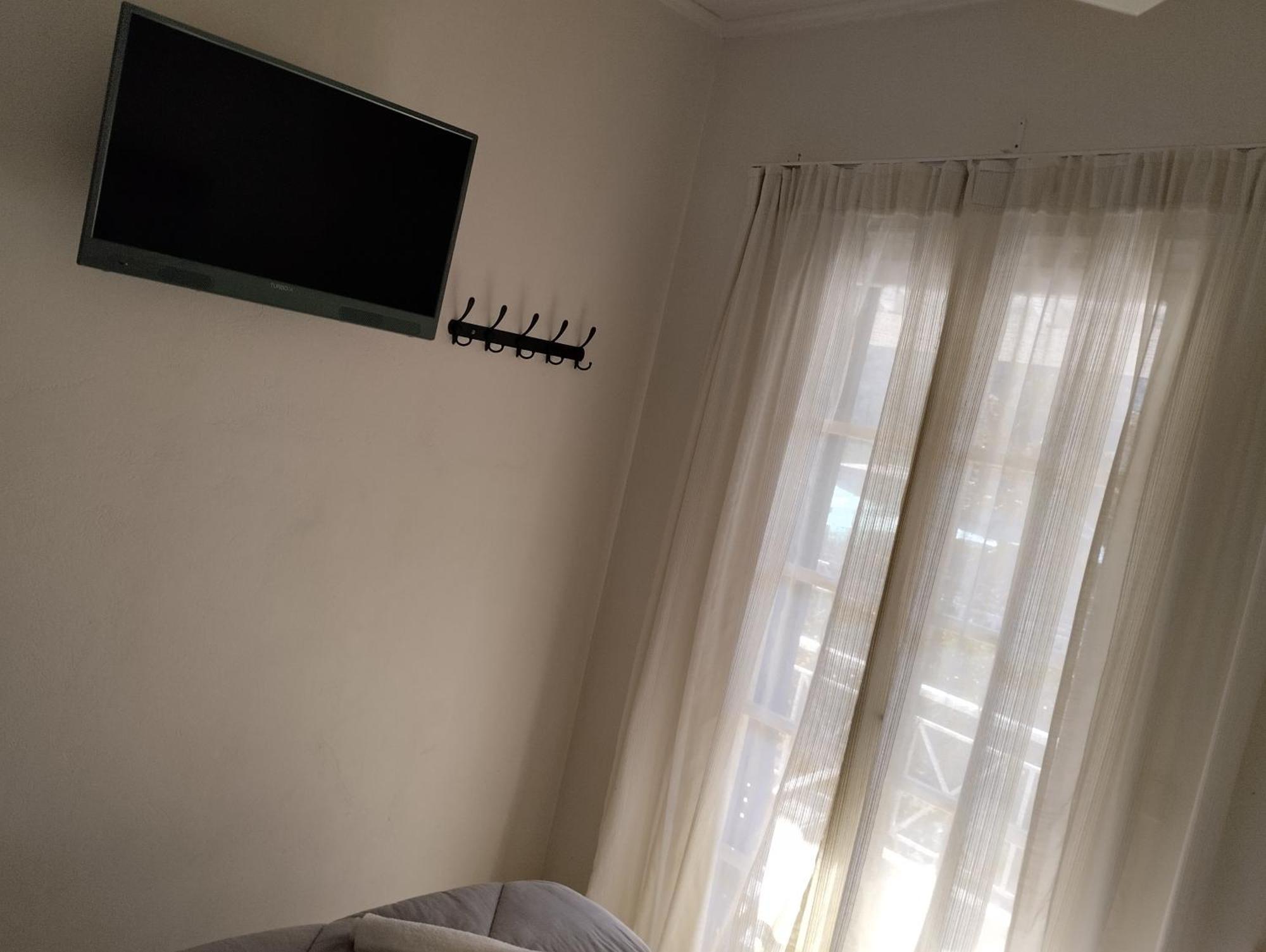 Sea Waves Apartments Nea Epidhavros Bagian luar foto